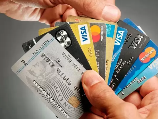 Deudas con tarjeta de cr�dito