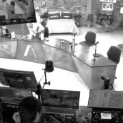 Gritos, llanto y tensión en La Casa Streaming: captaron una fuerte discusión entre Esteban Trebucq y su pareja