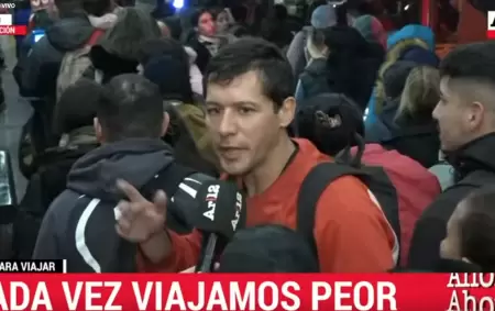 Indignado, un trabajador afectado por el paro de subtes le dej� un mensaje a Milei