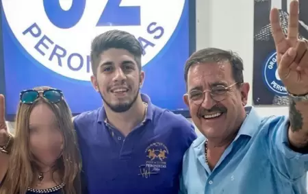 En el centro el �nico sospechoso del femicidio de Agostina Vega, Claudio Gabriel Barrelier, y a su lado el ex concejal y abogado Ricardo Moreno.