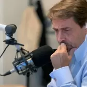 Feinmann no se esperaba el tremendo baile que le peg� una docente: "Nos matan varones todos los d�as"