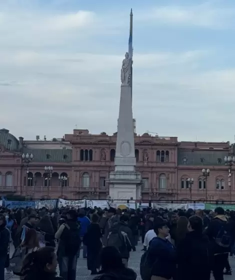La "misa ricotera" en Plaza de Mayo