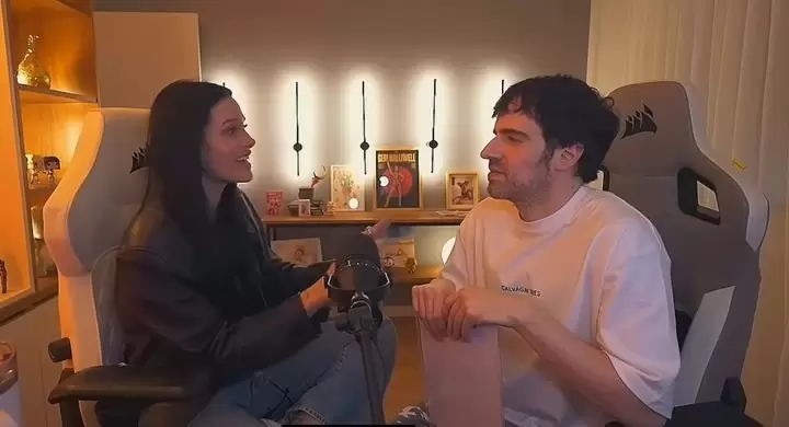Oriana Sabatini estuvo en el stram de Martín Cirio