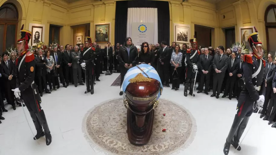 Otro de los grandes funerales populares de la historia reciente fue el de N�stor Kirchner
