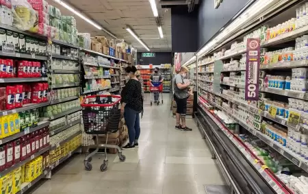 La inflaci�n baja, pero comer sigue siendo m�s caro