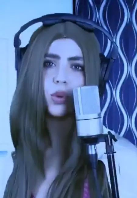 Cami Mayan y su cover de Shakira para burlarse de Mac Allister.