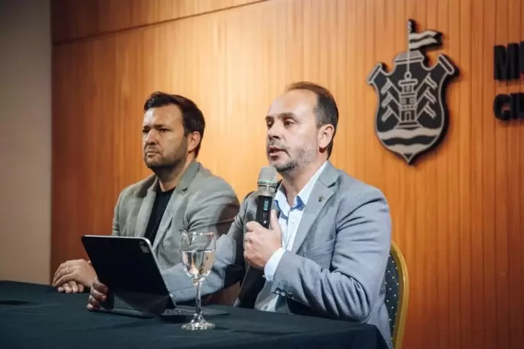 Rodrigo Fern�ndez, secretario de Gobierno municipal
