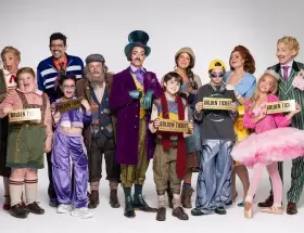 El musical Charlie y la F�brica de Chocolate realiz� una funci�n para prensa