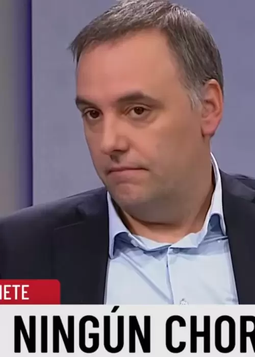 Manuel Adorni dio explicaciones pero dej� m�s dudas que certezas