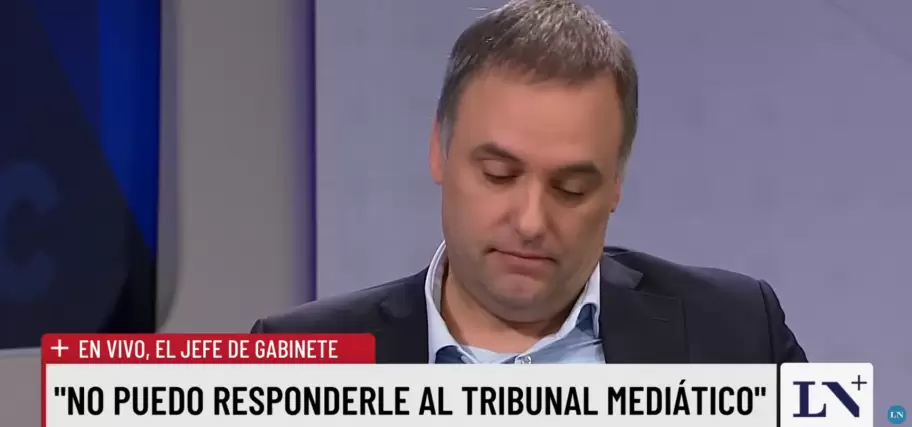 Adorni apunt� a los medios de comunicaci�n y a periodistas durante la entrevista con La Naci�n