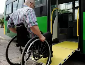 Las personas con discapacidad podr�n viajar de manera gratuita sin mostrar su CUD.