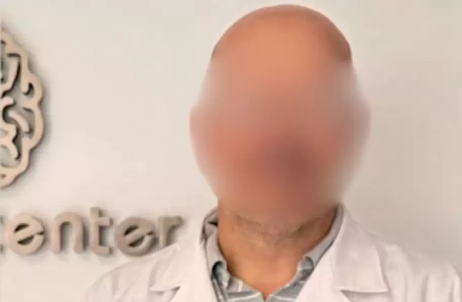 Un profesor le respondi� a una estudiante con una amenaza ligada a la dictadura