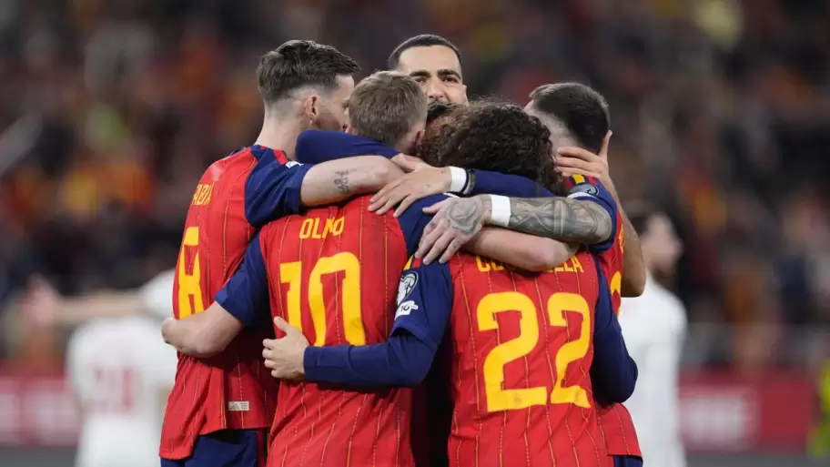Selección española se enfrenta hoy a Cabo Verde