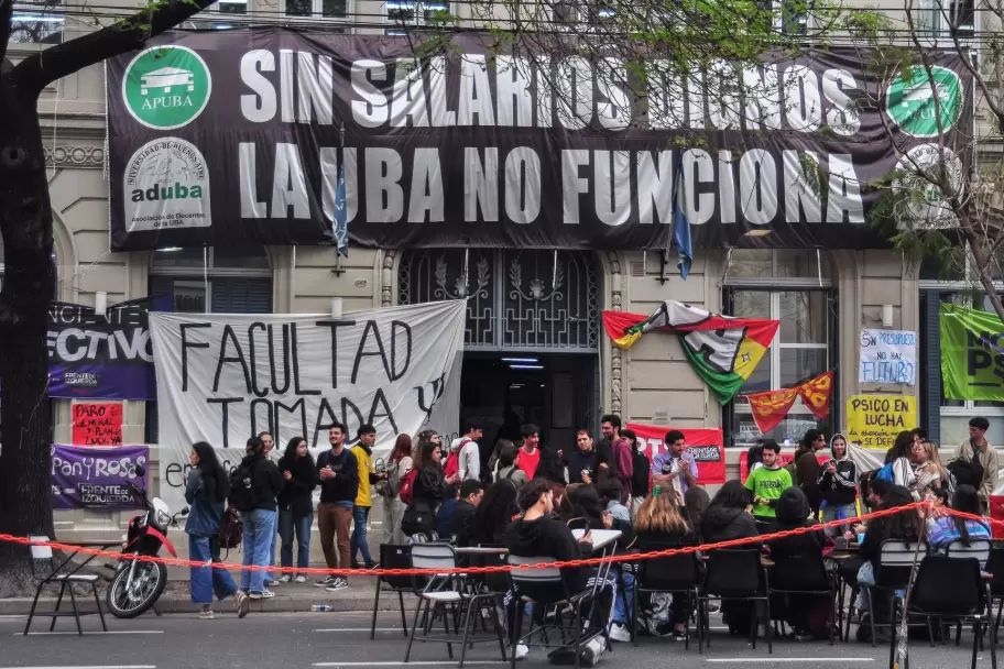 Marcha por el cumplimiento de la Ley de Financiamiento Universitario