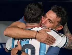 Messi - Scaloni