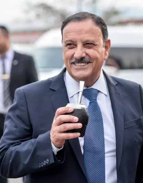 Ricardo Quintela dio asueto por la victoria de la Selecci�n