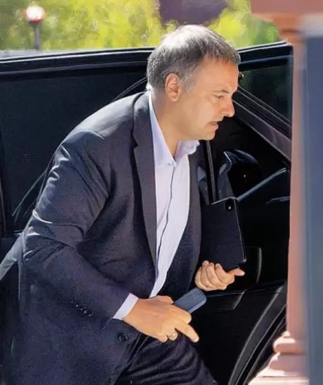 Manuel Adorni