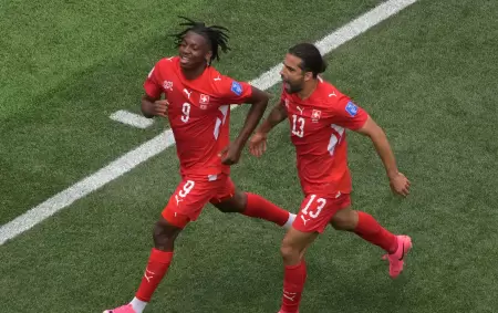 Suiza venci� 4 a 1 a Bosnia y Herzegovina.