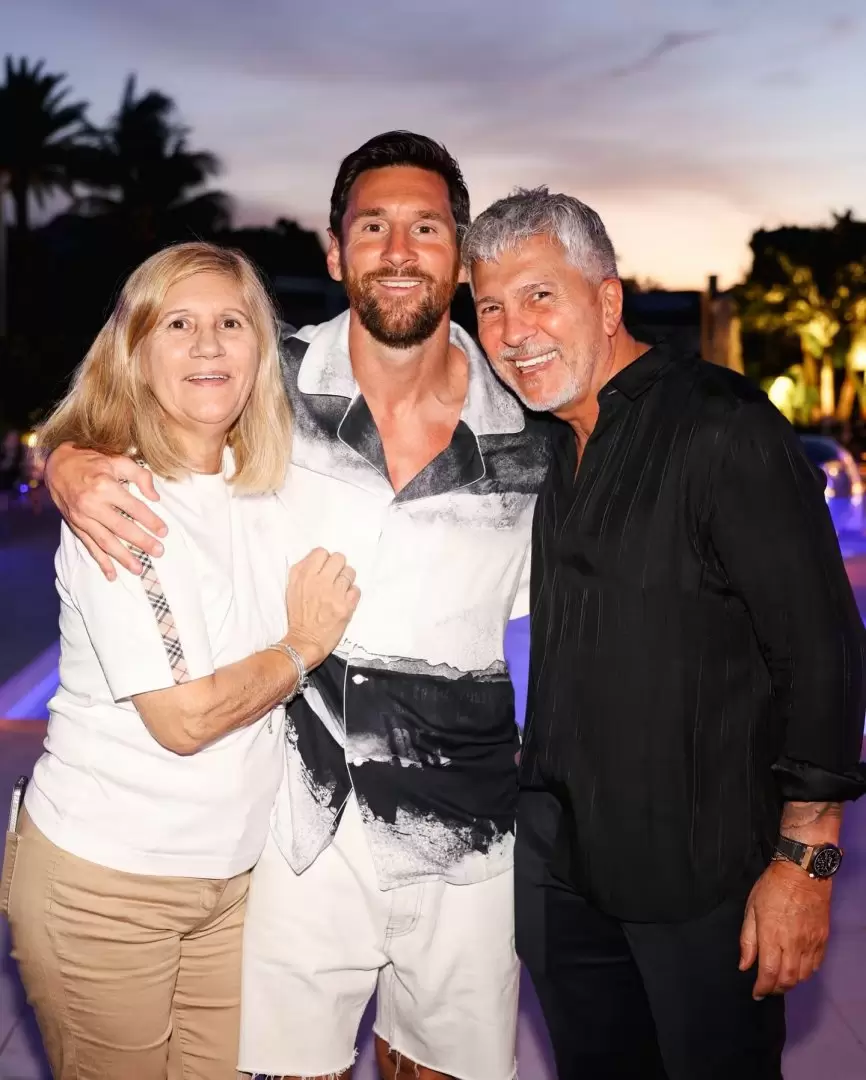 Celia, Lionel y Jorge Messi