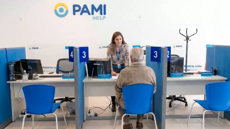 PAMI en crisis: clínicas suspenden turnos y denuncian un atraso de más del 100% en los pagos