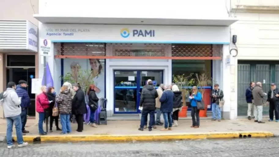 PAMI en crisis: clínicas suspenden turnos y denuncian un atraso de más del 100% en los pagos