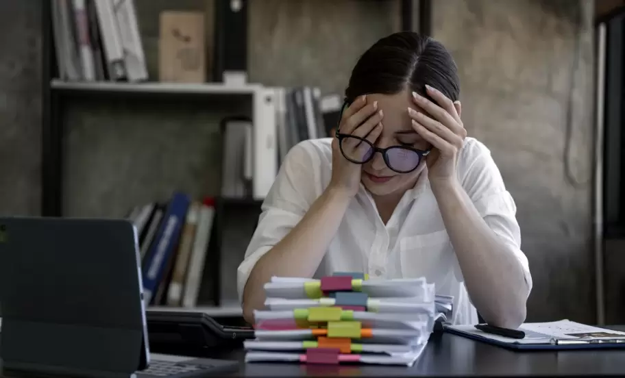 El 87% de los argentinos prioriza la paz mental sobre el ascenso laboral