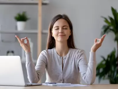 El 87% de los argentinos prioriza la paz mental sobre el ascenso laboral
