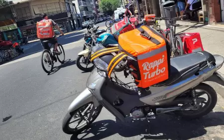 Crecen la informalidad y el subempleo en la Ciudad