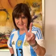 Ajedrecista: Bullrich se despega de Adorni en su peor momento y con una sola jugada se lava las manos