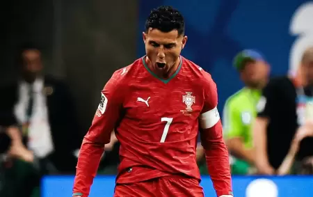 CR7 hist�rico en la goleada de Portugal