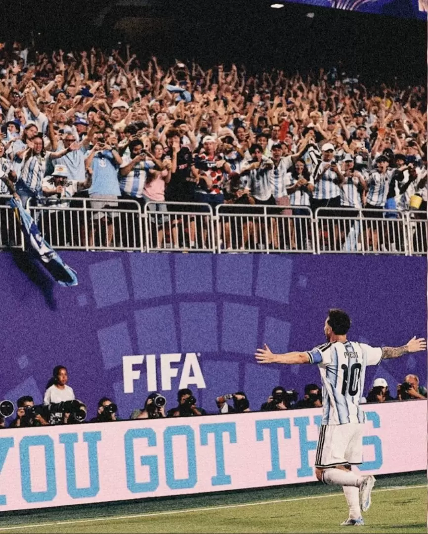 Lionel Messi es querido fuera y dentro de la cancha