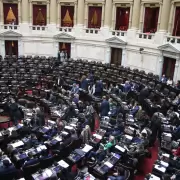 Acusaciones, chicanas y pases de factura por el caso Adorni: denuncian un operativo de protecci�n pol�tica