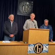 La CGT rechaz� la huelga de 36 horas y convoc� a un "plan de lucha paulatino" para lograr un "gran paro nacional"
