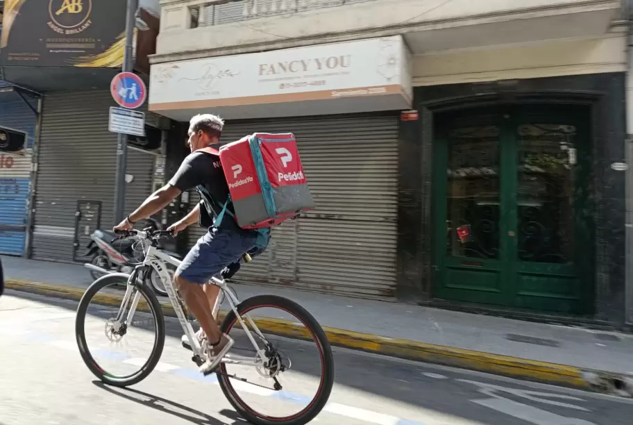 El problema ya no es conseguir trabajo, sino que el sueldo alcance