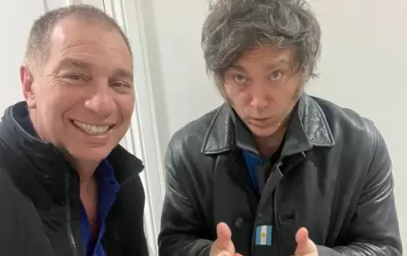 Javier Milei contra Diego Santilli
