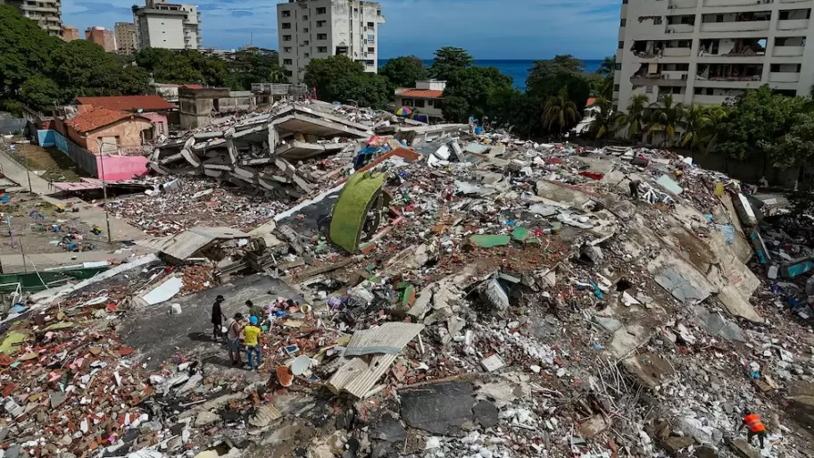 Ya son 1.943 muertos, 10.571 heridos, 15.866 damnificados y m�s de 42.000 personas contin�an desaparecidas tras los terremotos en Venezuela