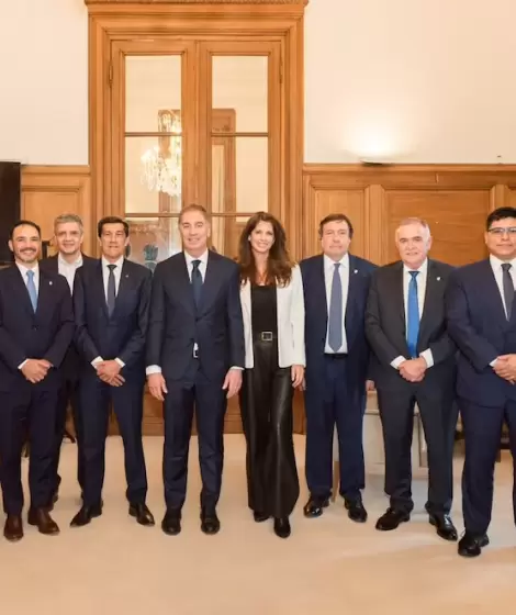 Diego Santilli se reuni� con nueve gobernadores antes de asumir como jefe de Gabinete de Javier Milei.