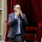 Cr�nica de un exilio anunciado: los planes de Manuel Adorni para huir de la justicia en Uruguay