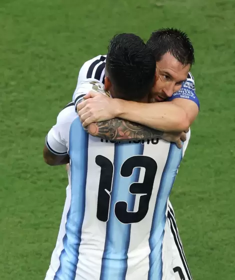 Lionel Messi puso la pelota en la cabeza de "El Cuti" Romero y logr� poner el 3 a 2, que termin� con la pesadilla que fue Cabo Verde.