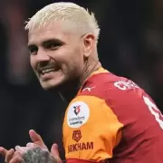 El nuevo trabajo que aleja a Mauro Icardi de las canchas: cualquier changa viene bien