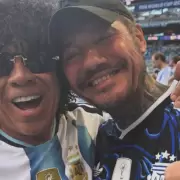 Los famosos coparon la tribuna para alentar a la Selección Argentina ante Egipto en el Mundial 2026