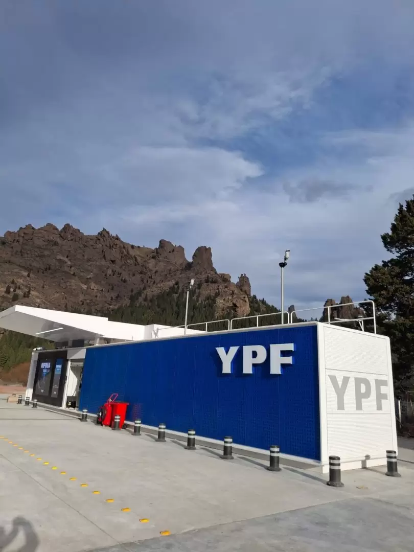YPF despliega su modelo de Estaci�n de Cercan�a en el ingreso al Parque Nacional Nahuel Huapi