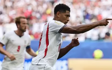 Jude Bellingham otra vez fue determinante para Inglaterra.