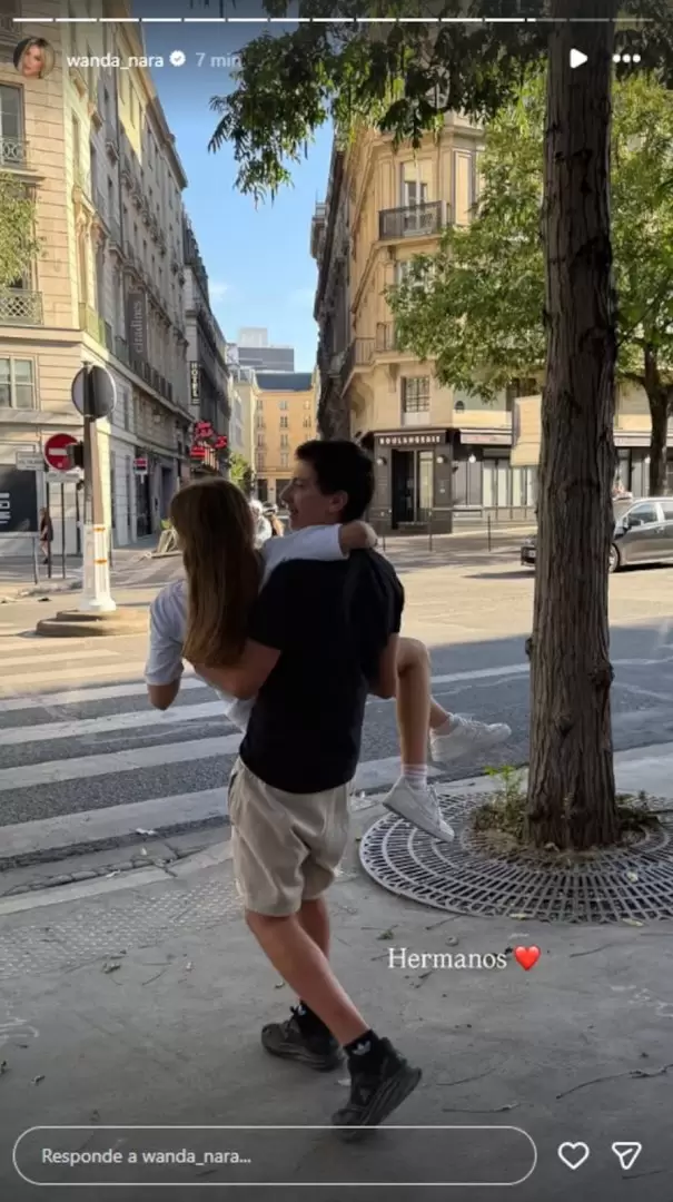 Los hijos de Wanda Nara paseando por Paris