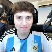 Davoo Xeneize asegur� que el duelo ante Inglaterra "es mucho m�s que un partido" y que "las Malvinas son y ser�n siempre argentinas"
