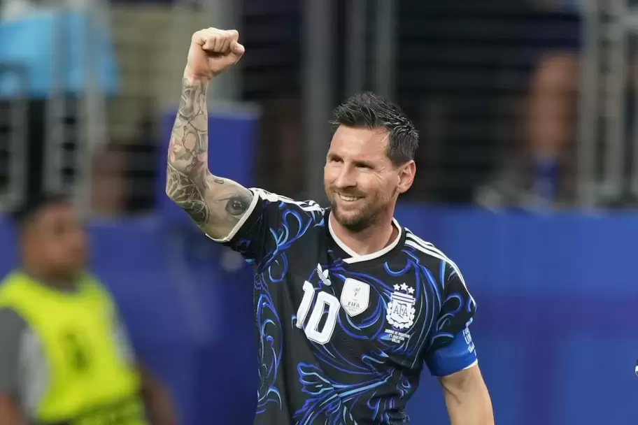 La camiseta azul con la que jugar� la Selecci�n