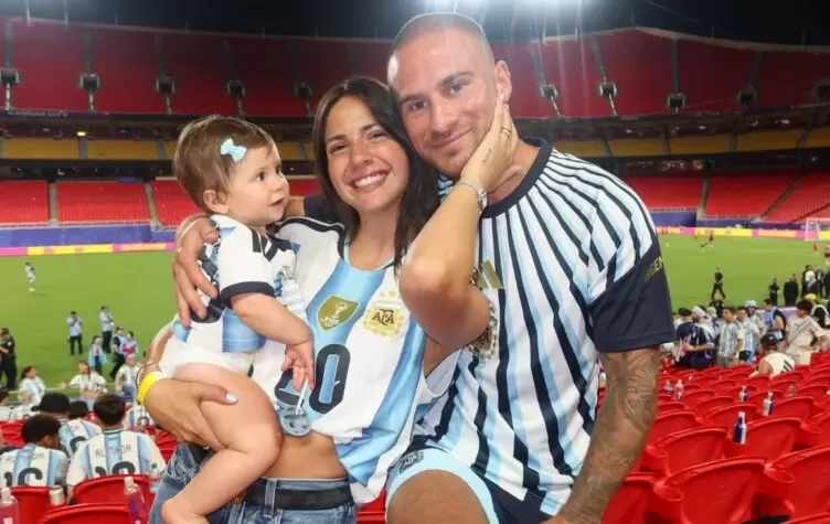 La hija de Alexis Mac Allister naci� en Inglaterra