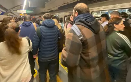 Caos, bronca y desesperaci�n en trenes, subtes y colectivos
