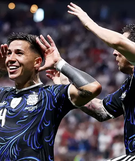 Enzo Fern�ndez y Lionel Messi