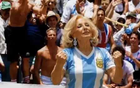 Los memes de MIrtha no pueden faltar